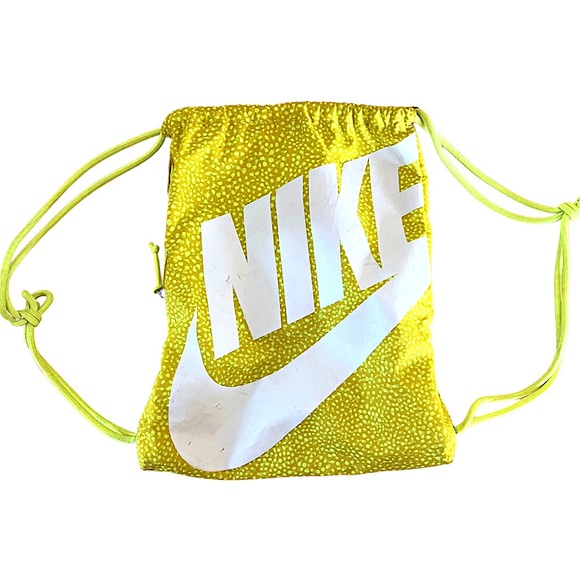 Nike Drawstring Bag - Picture 1 of 6